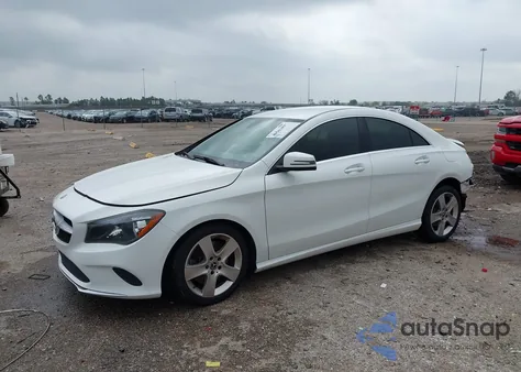 2018 Mercedes-Benz Cla 250 z USA, uszkodzony, nr VIN WDDSJ4EB4JN665811
